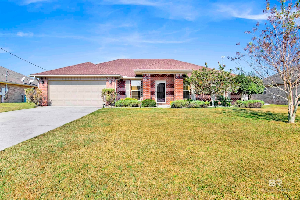 33633 Field Stone Ln, Lillian, AL 36549 - photo 1