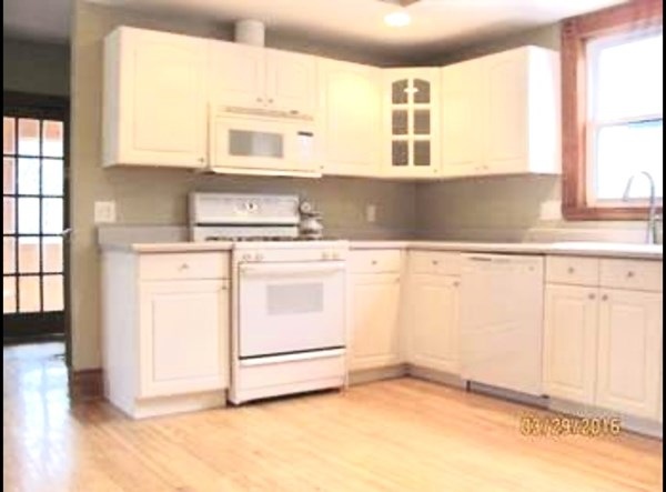 26 Orchard Ave unit a, Waltham, MA 02452 - photo 1