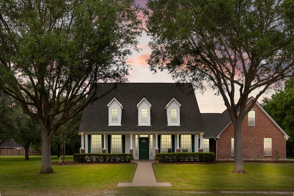 13122 Muzny St, Needville, TX 77461 - photo 1