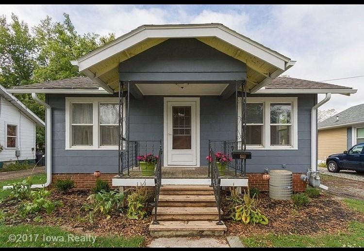 609 E 7 1/2 St N, Newton, IA 50208 - photo 1