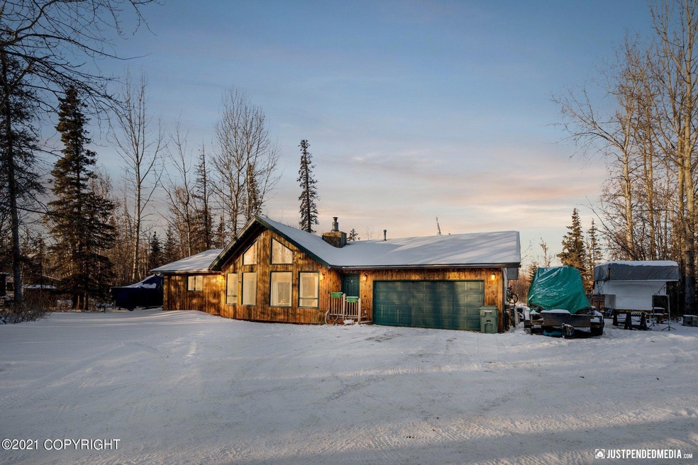 6851 E Maple St, Palmer, AK 99645 - photo 1