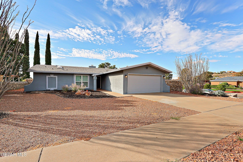 625 El Gusto Dr, El Paso, TX 79912 - photo 1