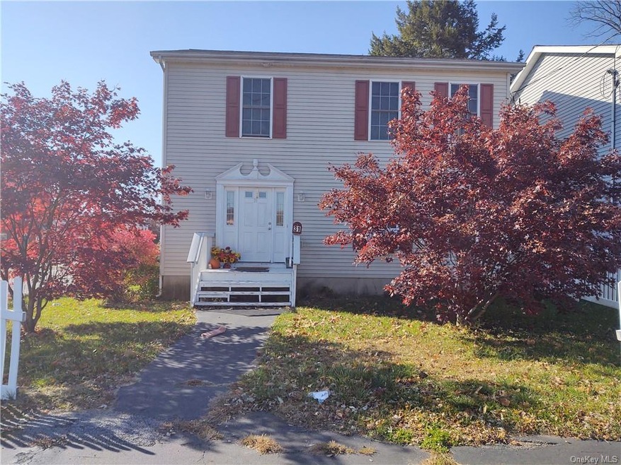 31 Railroad Ave, Port Jervis, NY 12771 - photo 1