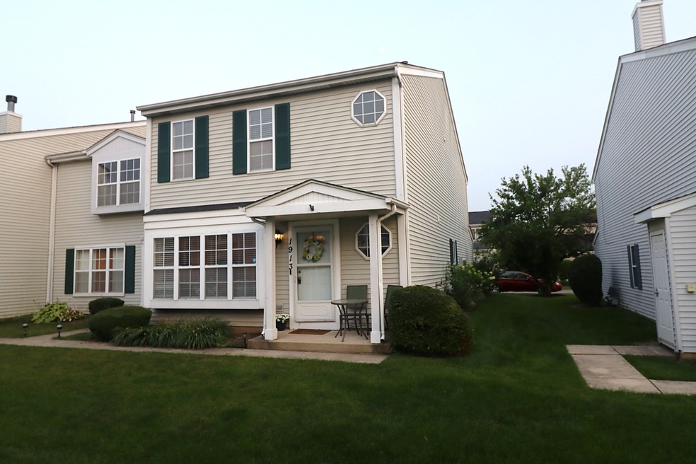 1913 Cherrywood Ct, Joliet, IL 60435 - photo 1