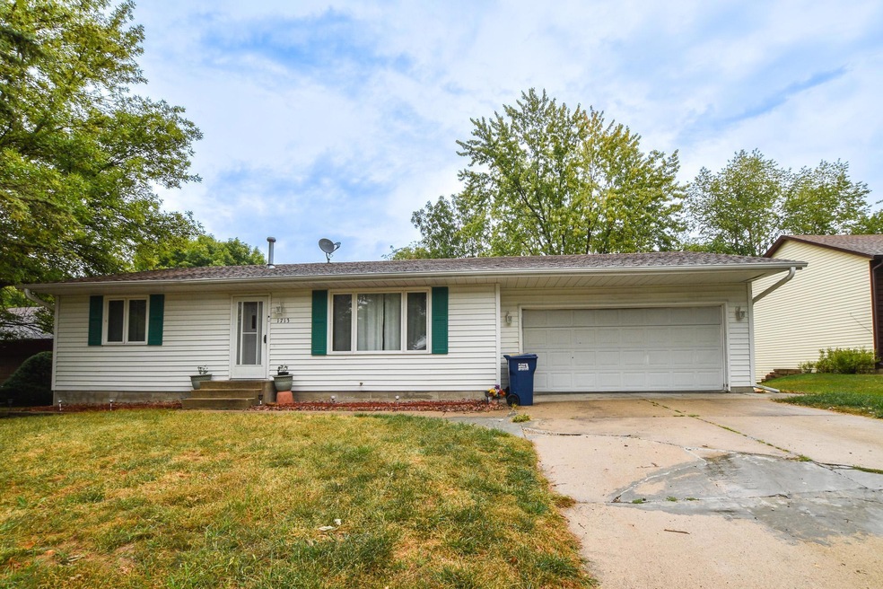 1713 Prairie Ave SW, Faribault, MN 55021 | MLS# NST6436856