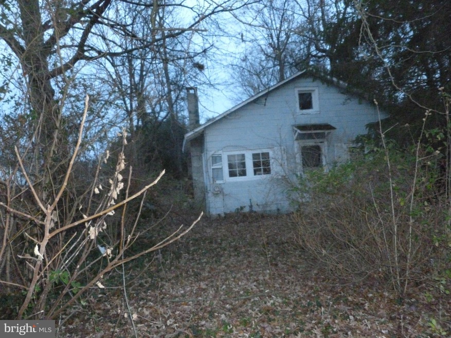 13115 Cherwin Ave, Middle River, MD 21220 - photo 1