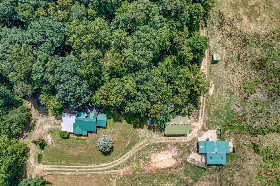 17535 Pritchard Rd, Danville, OH 43014 - photo 1