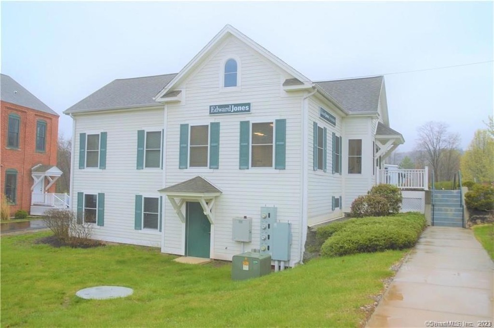 37 Mill St unit 37C, Unionville, CT 06085 - photo 1