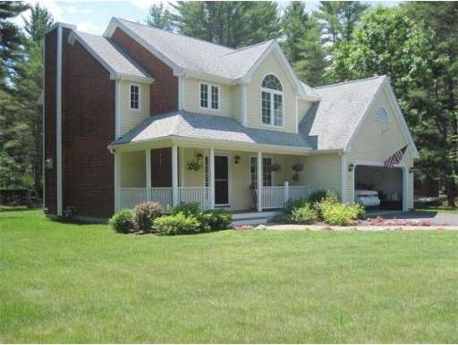 36 Plymouth St, Carver, MA 02330 - photo 1