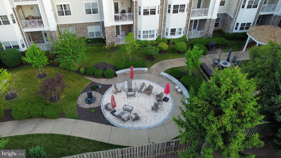 Mill Crossing unit 202, Frederick, MD 21702 - photo 1