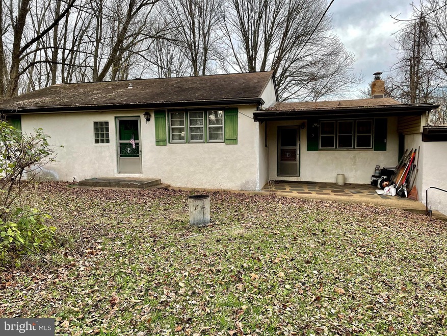 1061 Smithbridge Rd, Glen Mills, PA 19342 - photo 1