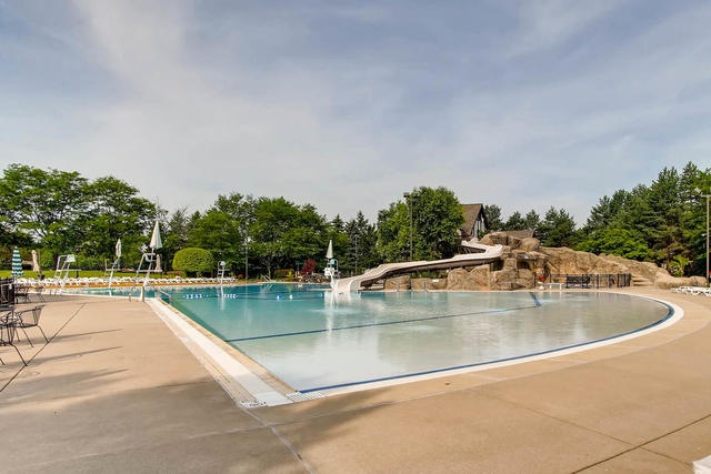 3808 Mandeville Ln, Naperville, IL 60564 - photo 1