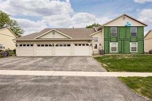 3919 Summerfield Ln NE unit A, Cedar Rapids, IA 52402 - photo 1