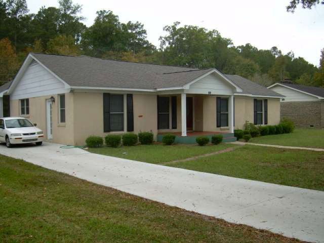 1512 Argonne Dr, Albany, GA 31707 - photo 1
