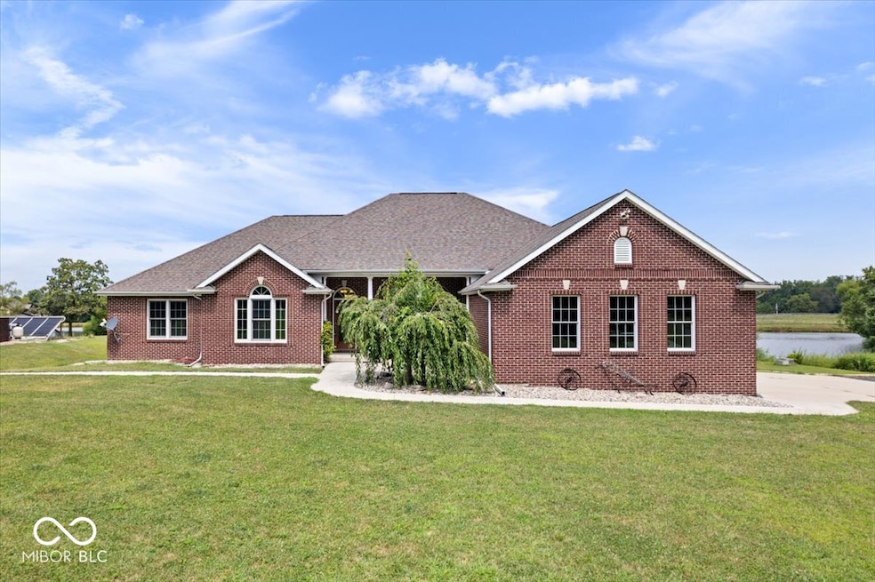 For Sale $1,099,900 • Co-Listing Agent