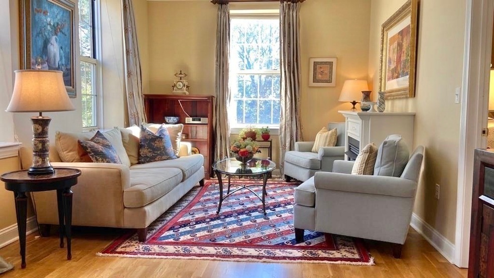 17 Central St unit 8, Salem, MA 01970 - photo 1