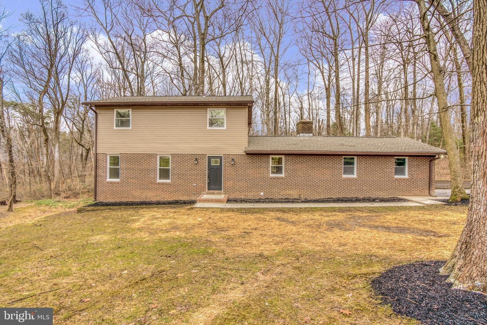 9 Clarks Ln, Reisterstown, MD 21136 - photo 1