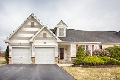 1217 Briarwood Ln, Easton, PA 18040 - photo 1