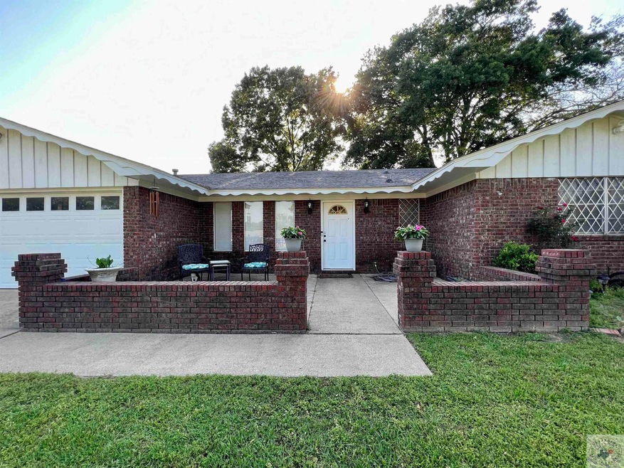 7313 Chaparral St, Texarkana, TX 75503 - photo 1