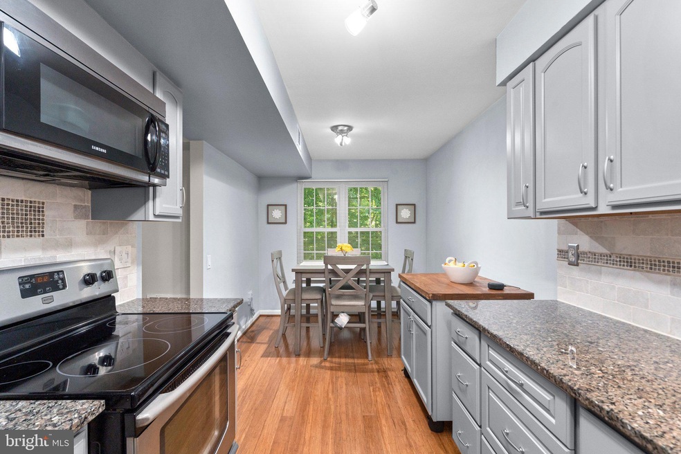 20249 Shipley Terrace unit 5-C-20, Germantown, MD 20874 - photo 1