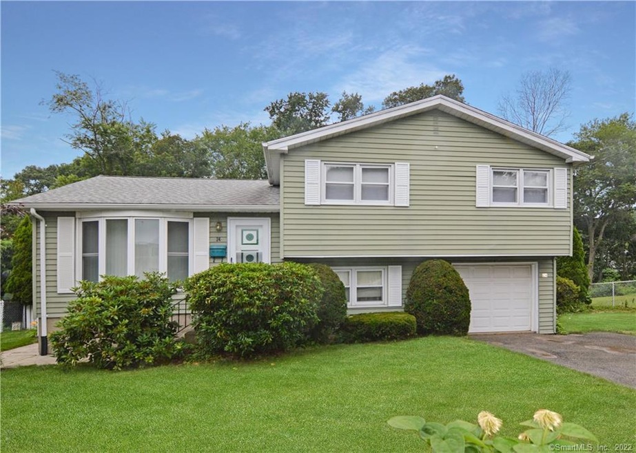 24 Sylvia Ln, Wolcott, CT 06705 - photo 1