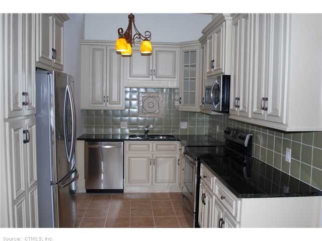 942 Heritage Village unit 942 A, Southbury, CT 06488 - photo 1