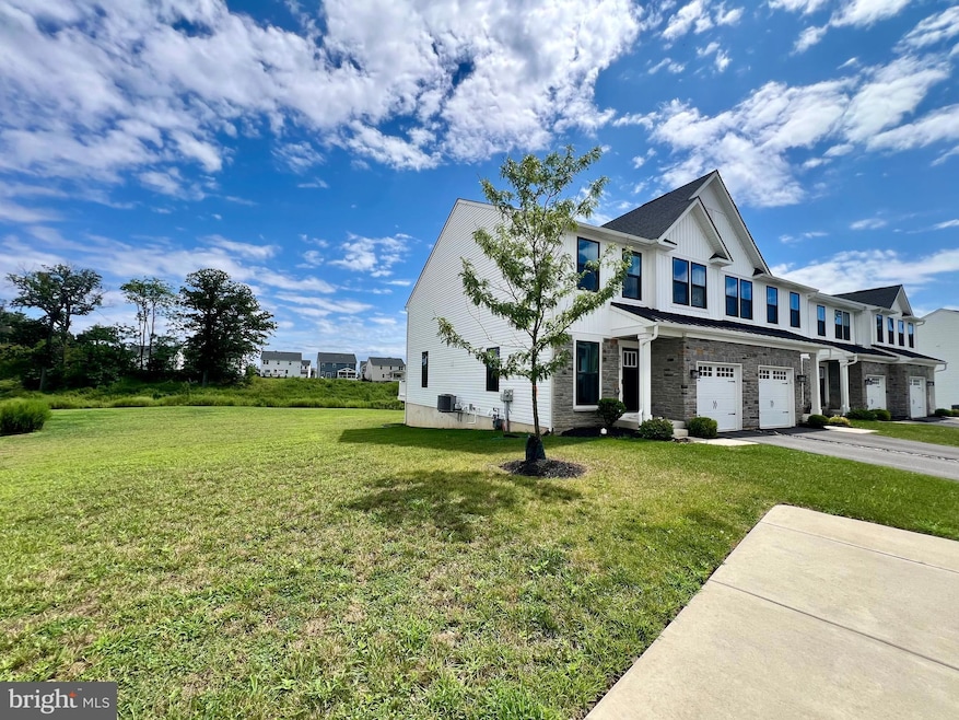 8030 Milltown Cir, Cheltenham, PA 19012 - photo 1