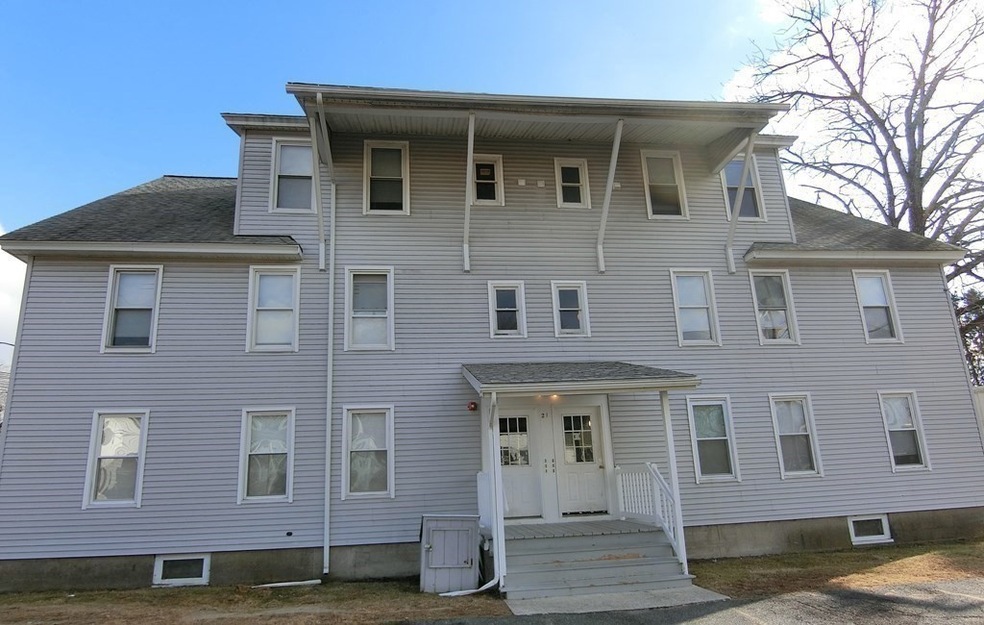 21 Cross St unit 3R, South Grafton, MA 01560 - photo 1