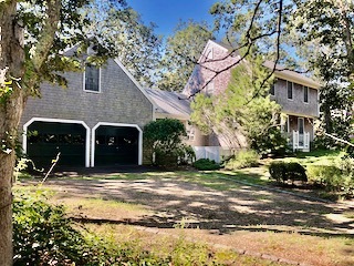 6 Willow Run, Edgartown, MA 02539 - photo 1