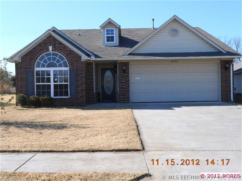 front of house from street