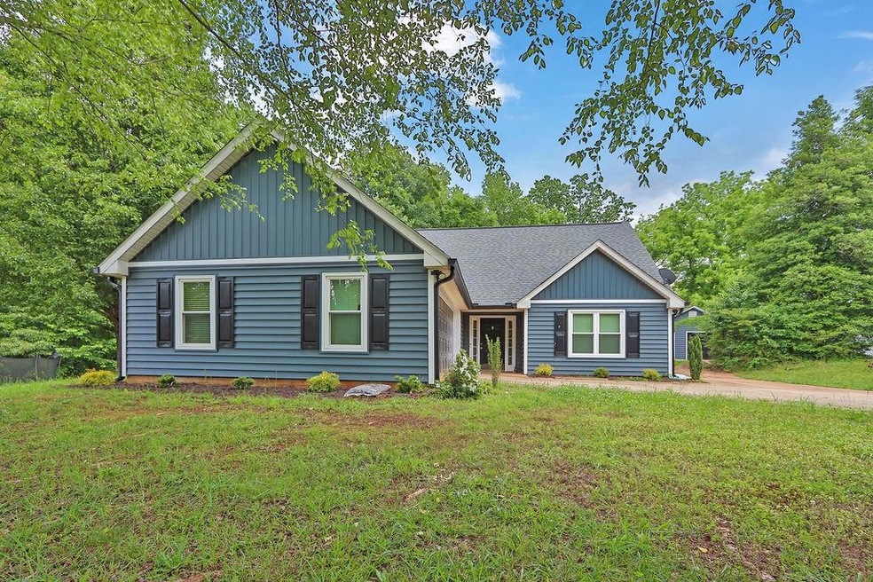 Sold $345,900 • Co-Listing Agent