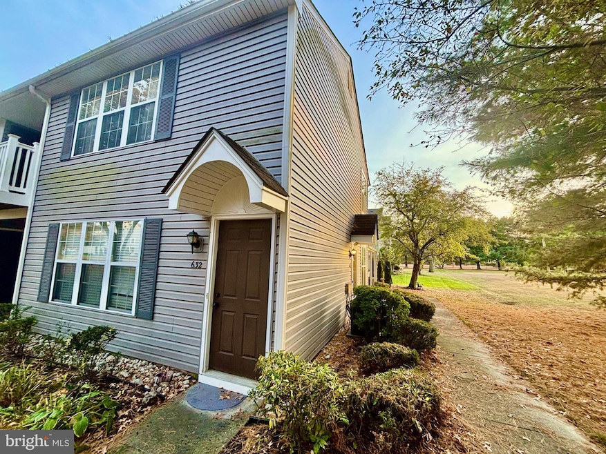 632 Yorkshire Ct, Sewell, NJ 08080 - photo 1