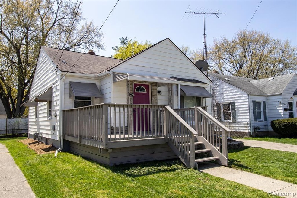 2430 Kentucky Ave, Flint, MI 48506 - photo 1