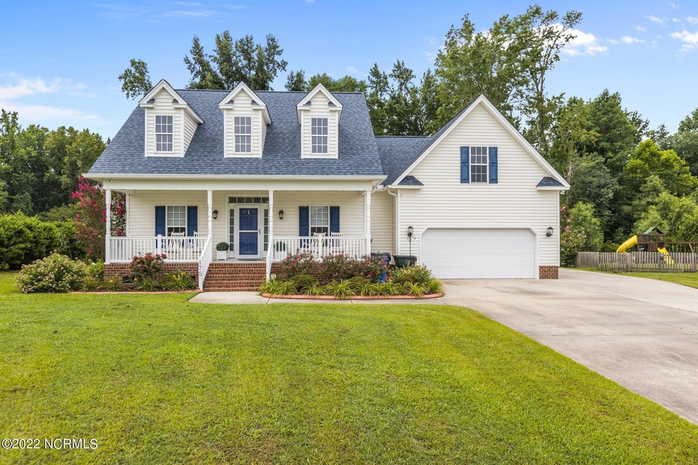 175 Grandifloria Ct, Winterville, NC 28590 - photo 1