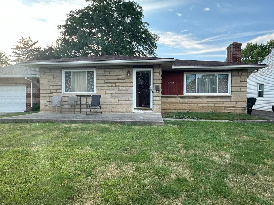 2752 Bernadette Rd, Columbus, OH 43204 - photo 1