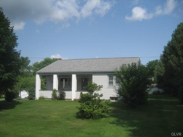 331 Spruce St, Walnutport, PA 18088 - photo 1