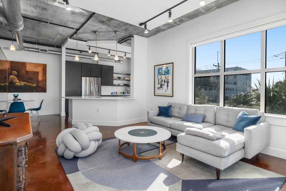 Under Contract $699,000