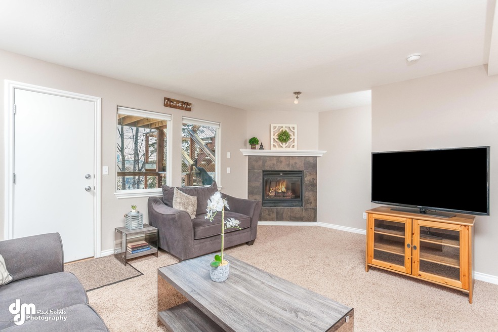 Living Room 20170414-DW-6665-FULL