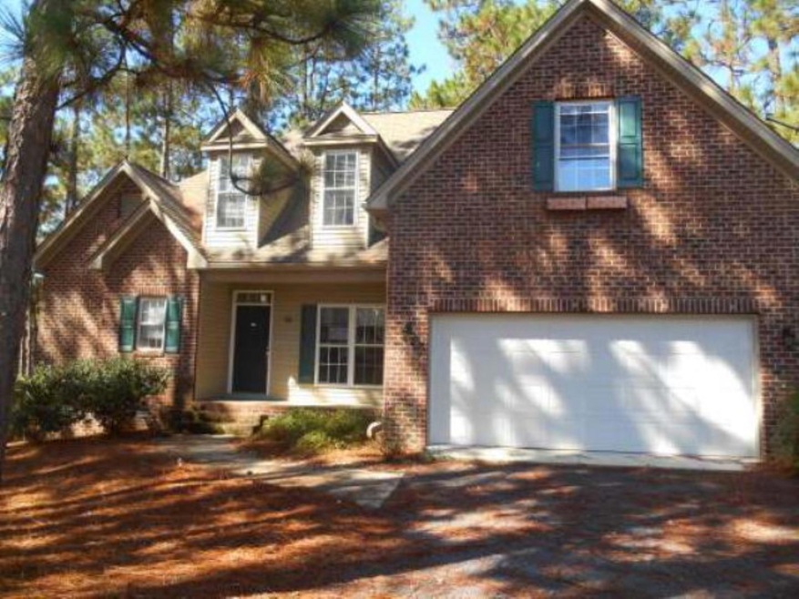 15 Catalpa Lane North