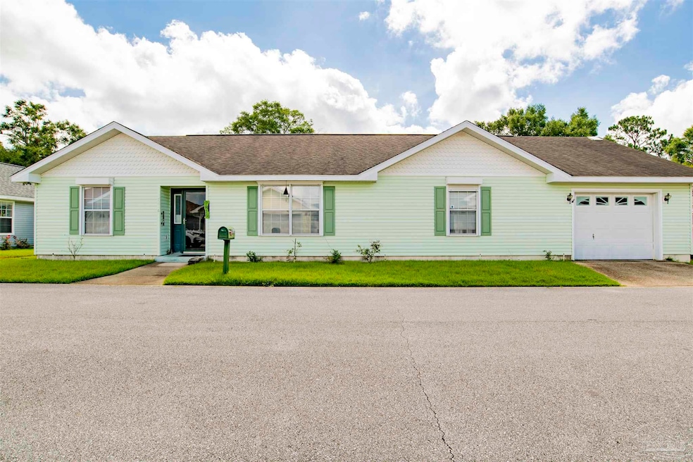 7816 Homestead Cir, Pensacola, FL 32526 - photo 1