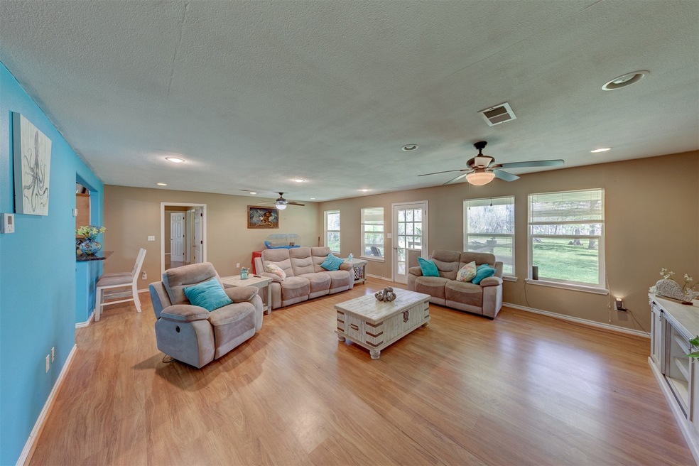 20331 County Road 510, Brazoria, TX 77422 - photo 1