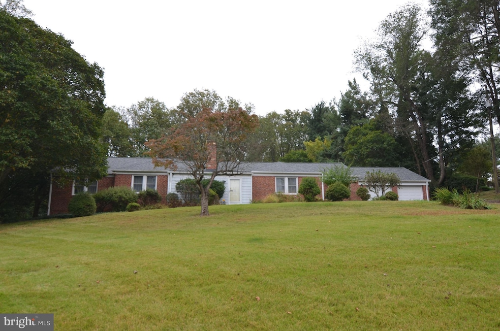 Coming Soon $669,900 • Co-Listing Agent