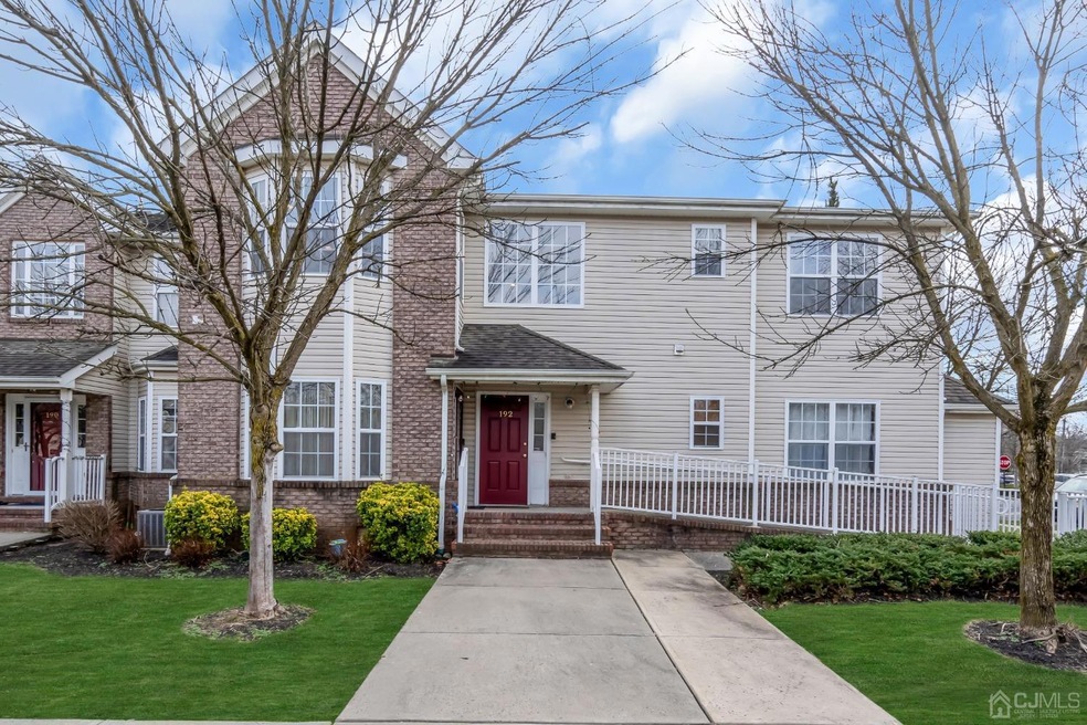 192 Sunshine Dr, Piscataway, NJ 08854 - photo 1