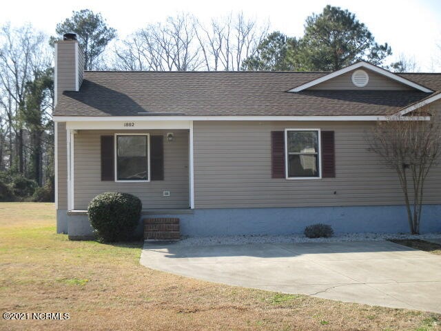 1802 Countrywood Blvd, Jacksonville, NC 28540 - photo 1
