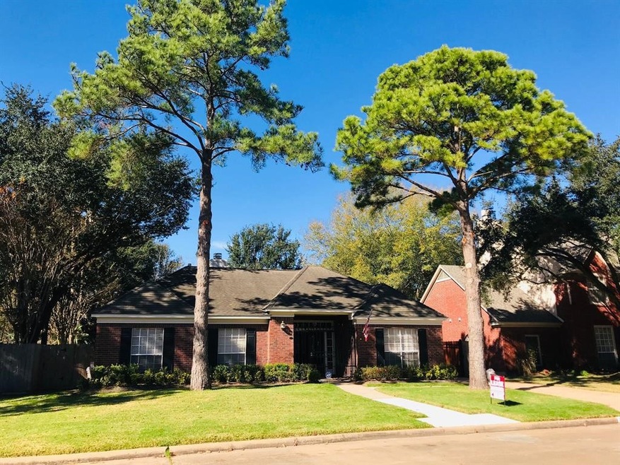 7427 River Garden Dr, Houston, TX 77095 - photo 1