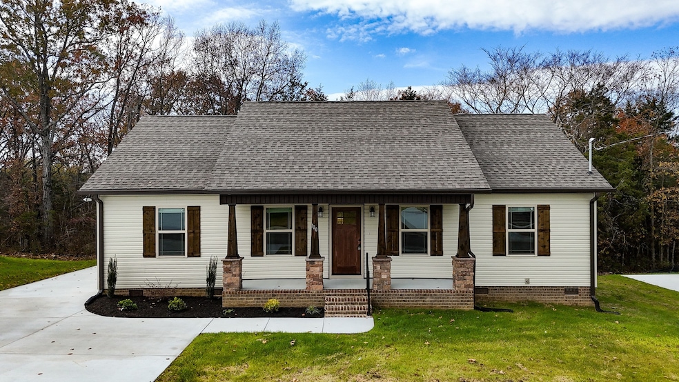 110 Demonbreum Cir, Shelbyville, TN 37160 - photo 1