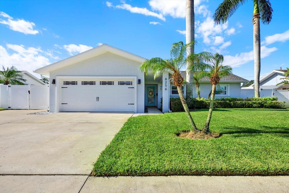 6256 33rd Ave N, Saint Petersburg, FL 33710 - photo 1