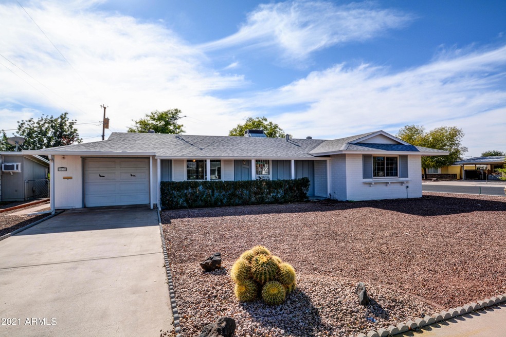 9933 W La Jolla Cir S, Sun City, AZ 85351 - photo 1