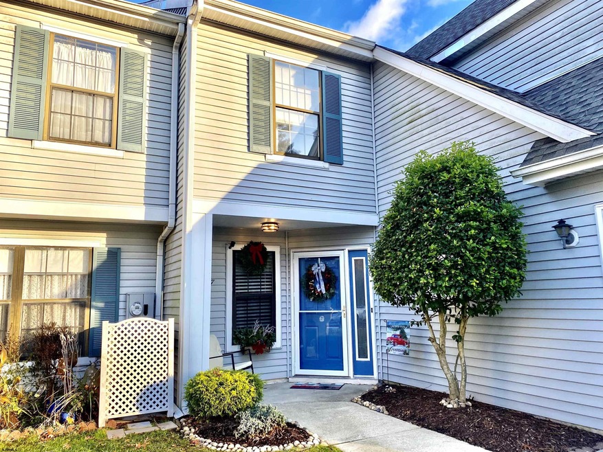 Sold $250,000 • Co-Listing Agent