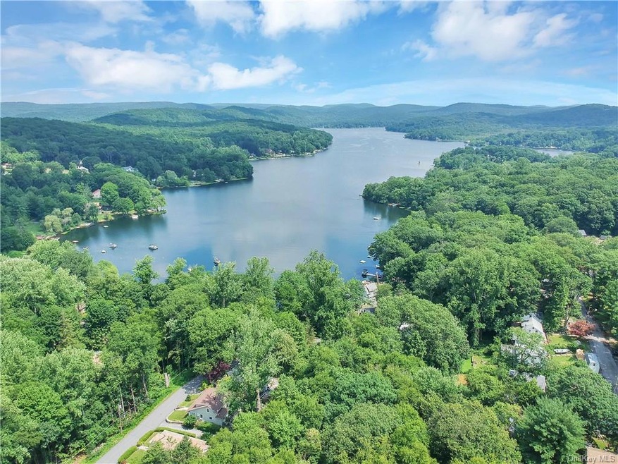 17 Lee Ave, Putnam Valley, NY 10579 - photo 1